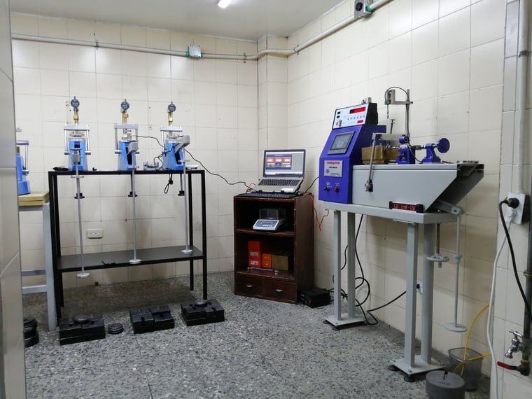 Equipos de consolidación del laboratorio de suelos de AMCIS